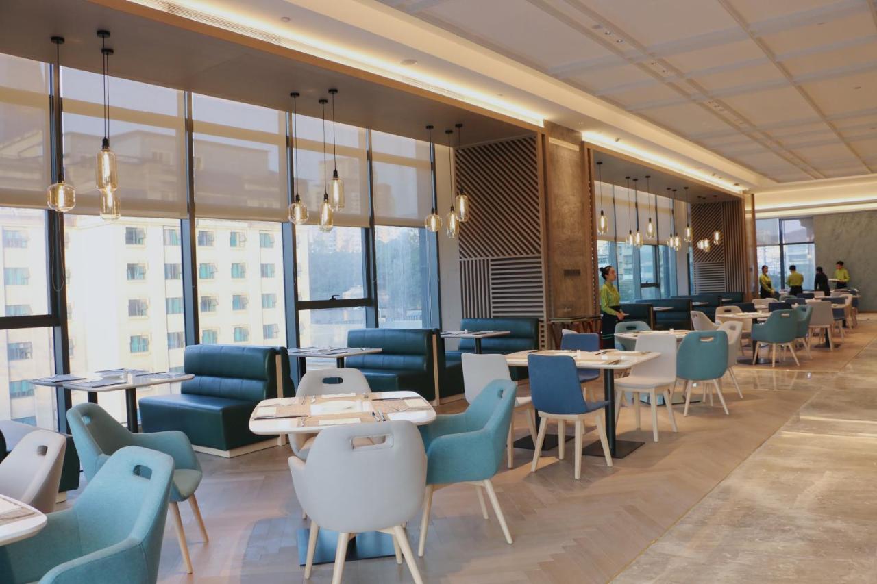 Holiday Inn Guiyang City Center By Ihg Екстериор снимка