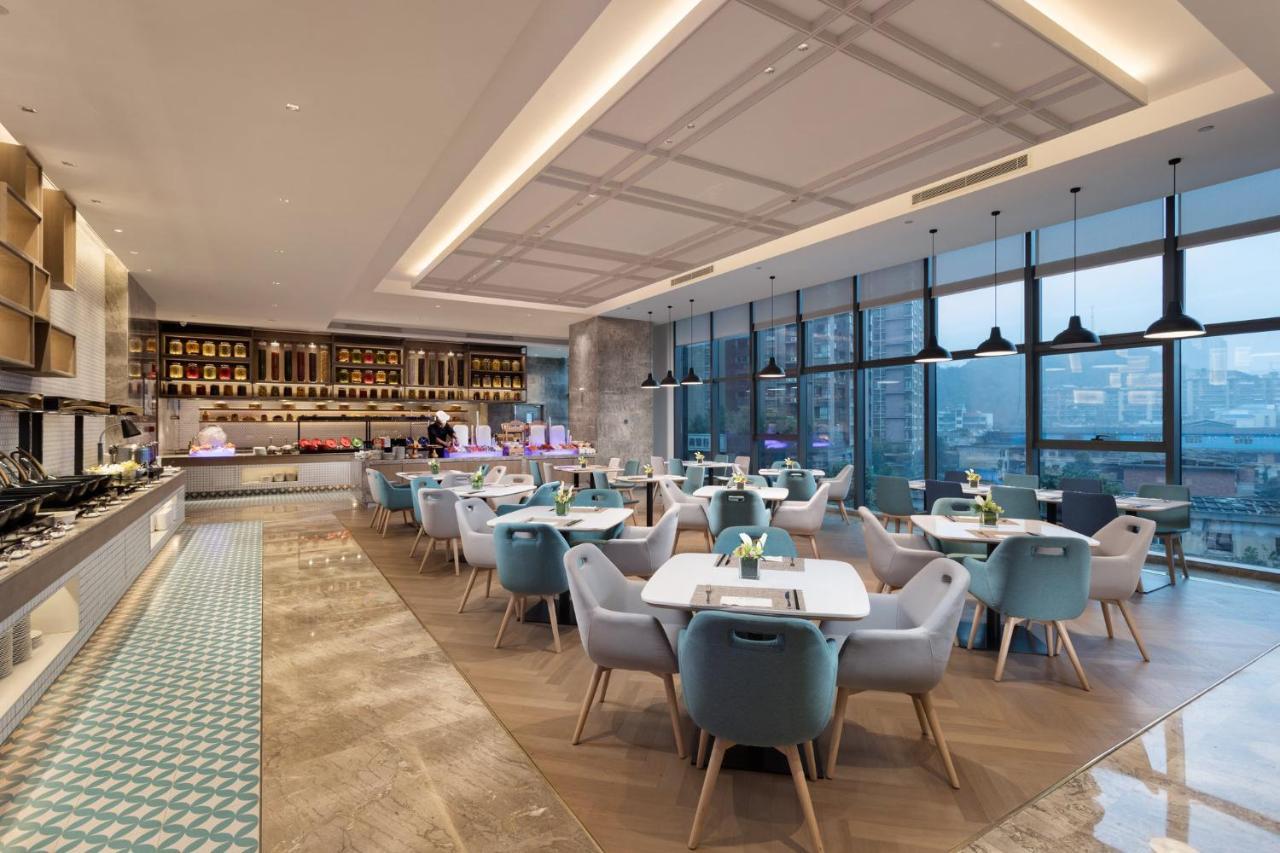 Holiday Inn Guiyang City Center By Ihg Екстериор снимка
