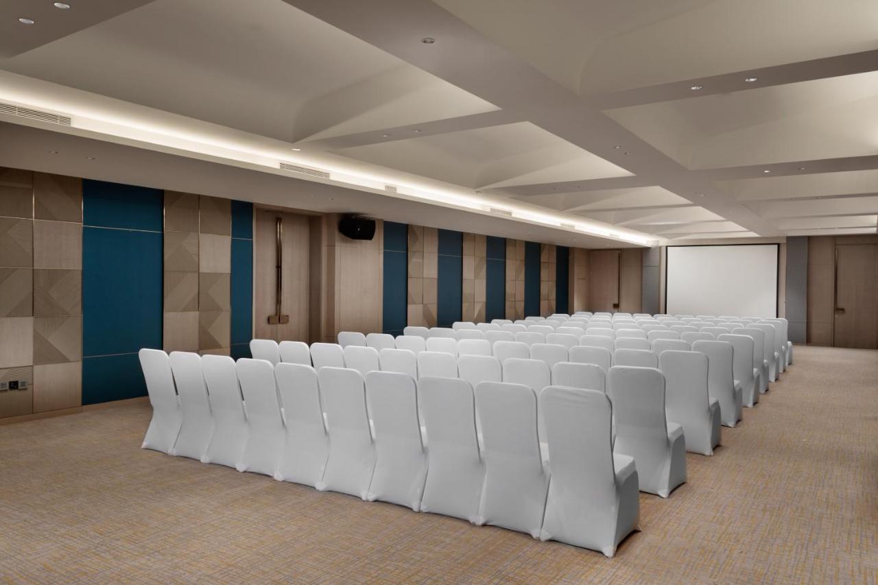 Holiday Inn Guiyang City Center By Ihg Екстериор снимка