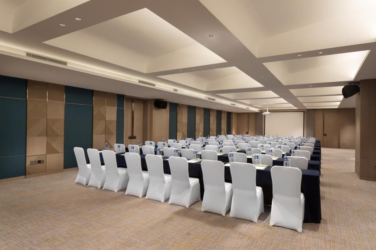 Holiday Inn Guiyang City Center By Ihg Екстериор снимка