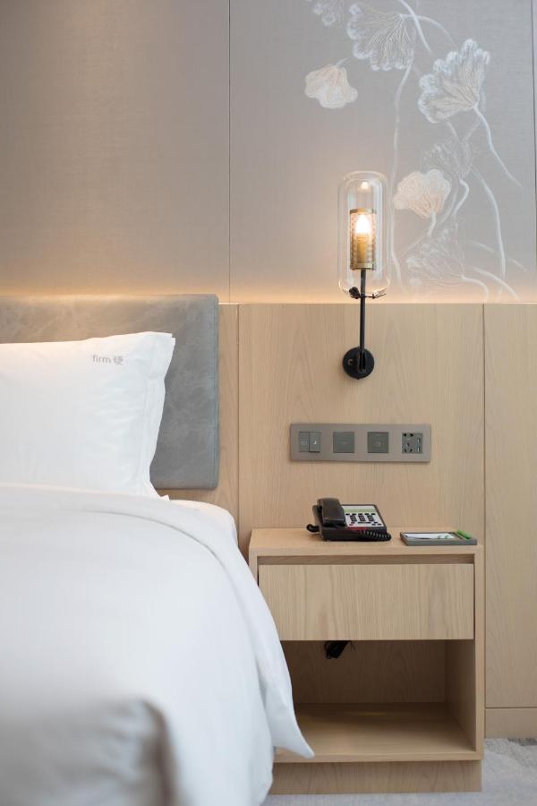 Holiday Inn Guiyang City Center By Ihg Екстериор снимка